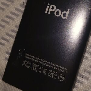Model# A1320 ipod nano 5th GEN